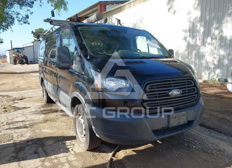 2019 Ford TRANSIT photo
