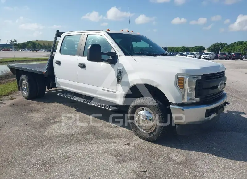 2019 Ford F-350 фото