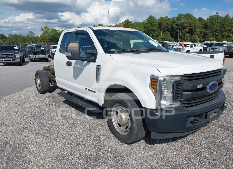 2019 Ford F-350 фото