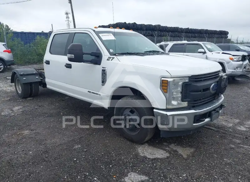 2019 Ford F-350 фото