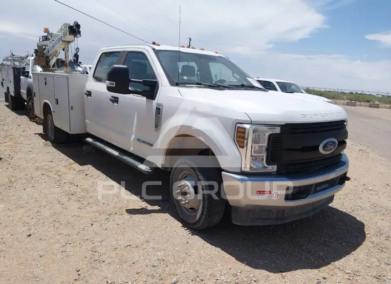 2019 Ford F-350 фото