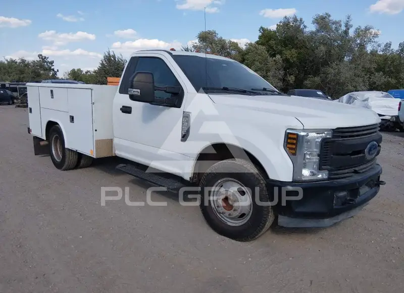 2019 Ford F-350 photo