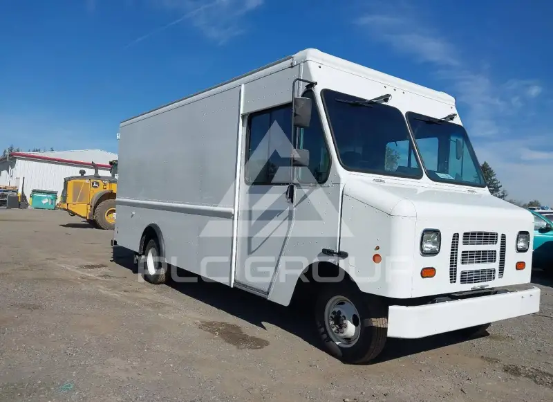 2019 Ford E-350 photo