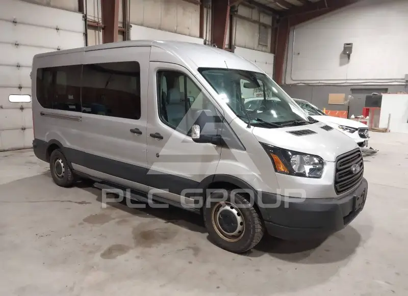 2019 Ford TRANSIT photo