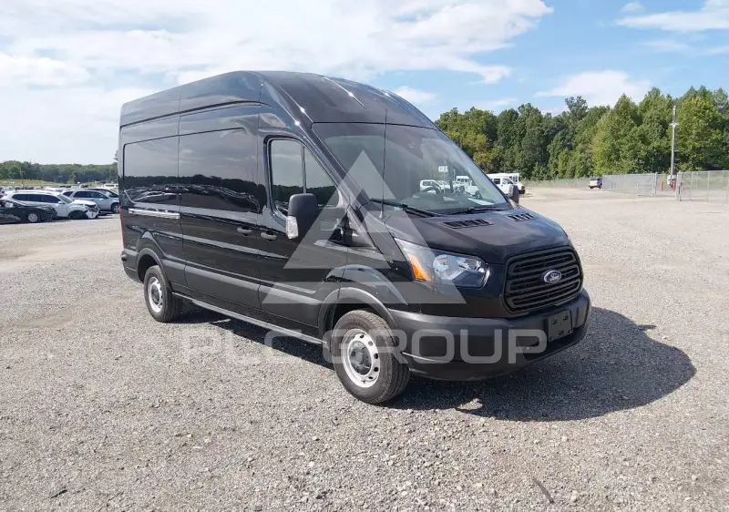 2019 Ford TRANSIT photo