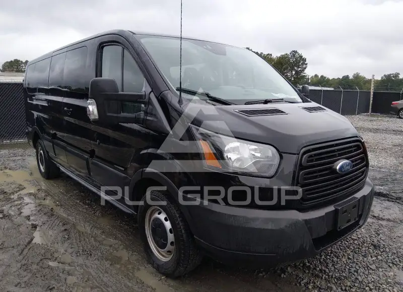2019 Ford TRANSIT photo