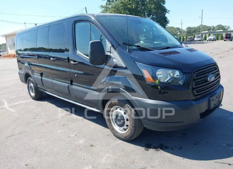 2019 Ford TRANSIT photo