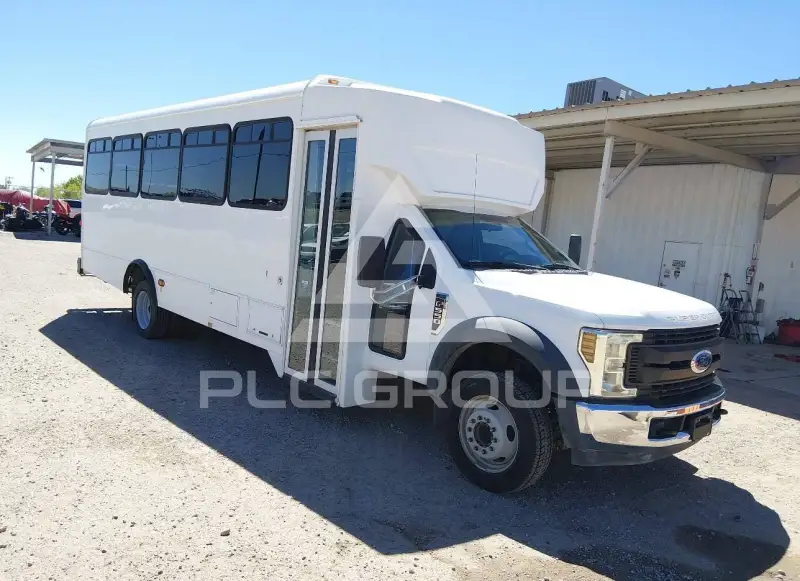 2019 Ford F-550 photo