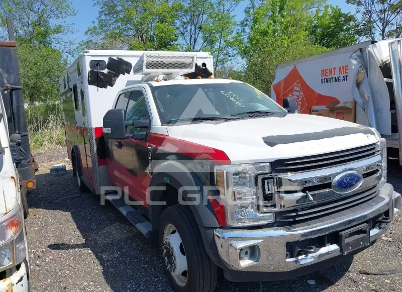2019 Ford F-550 фото