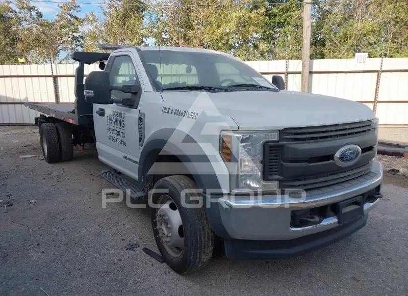 2019 Ford F-550 фото
