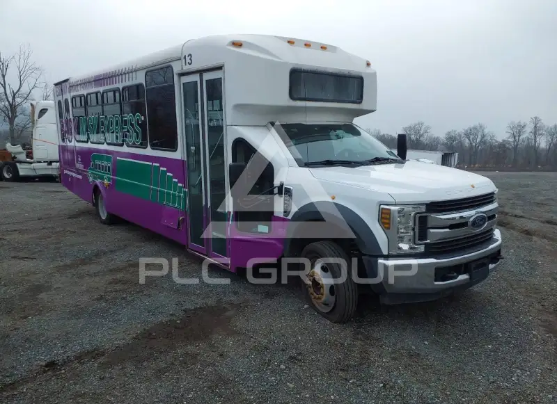 2019 Ford F-550 фото