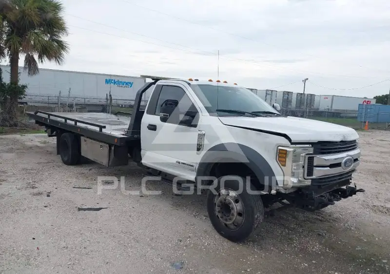 2019 Ford F-550 photo