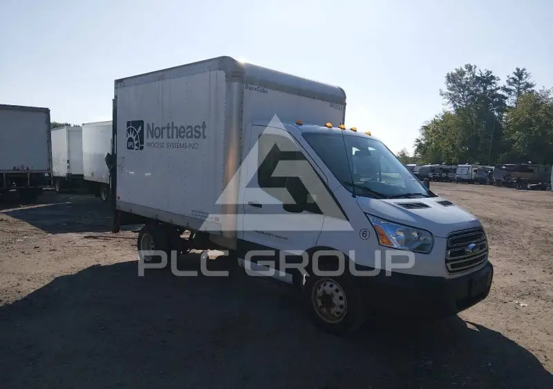 2019 Ford TRANSIT photo
