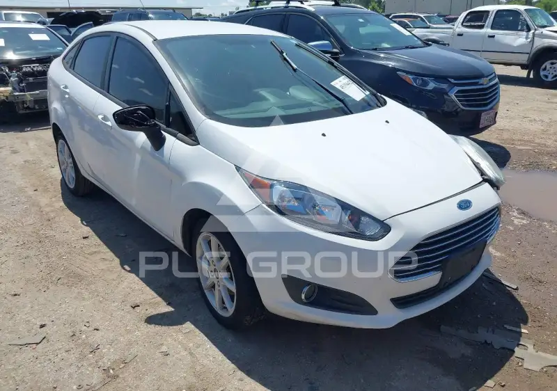 2019 Ford FIESTA photo