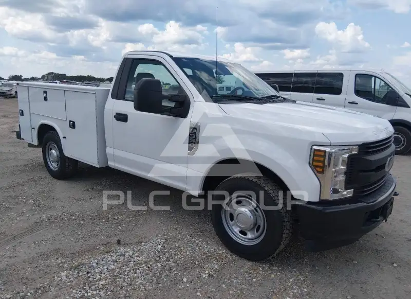 2019 Ford F-350 фото