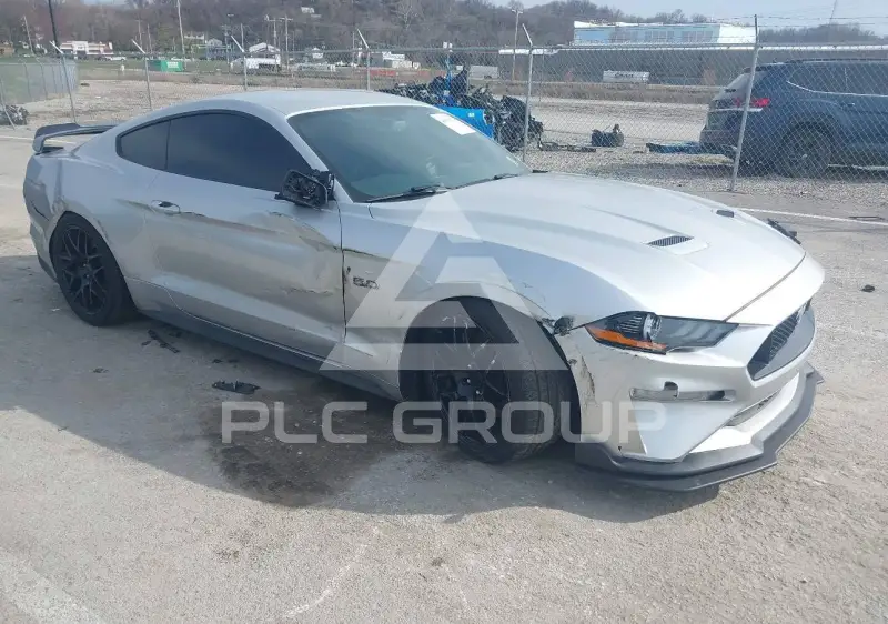 2019 Ford MUSTANG фото