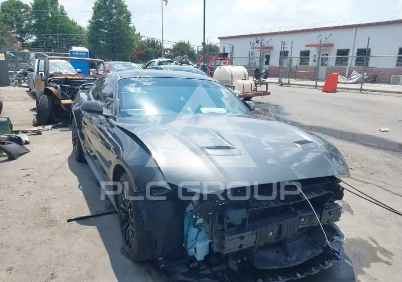 2019 Ford MUSTANG фото