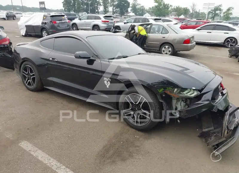 2019 Ford MUSTANG фото