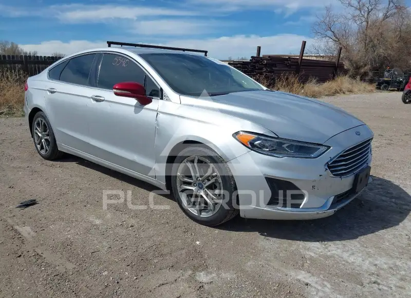 2019 Ford FUSION фото