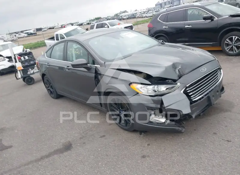 2019 Ford FUSION фото