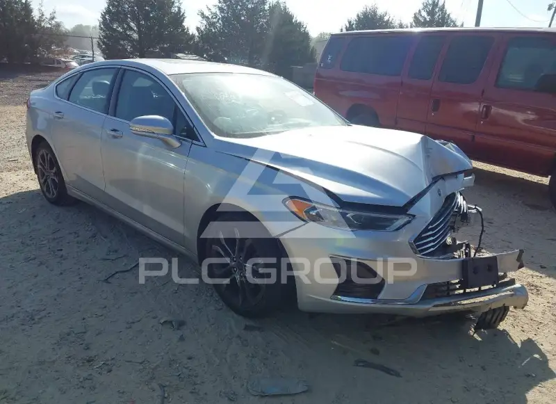 2019 Ford FUSION фото