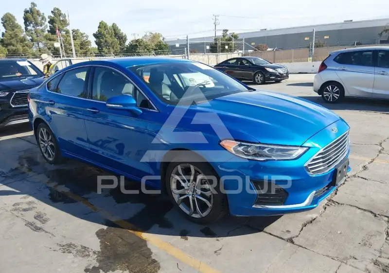 2019 Ford FUSION фото
