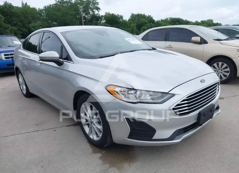 2019 Ford FUSION фото