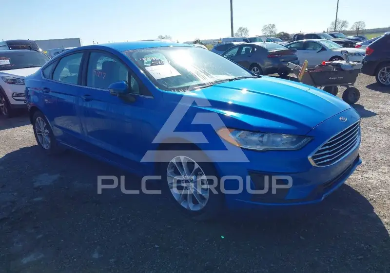 2019 Ford FUSION фото