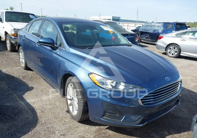 2019 Ford FUSION фото