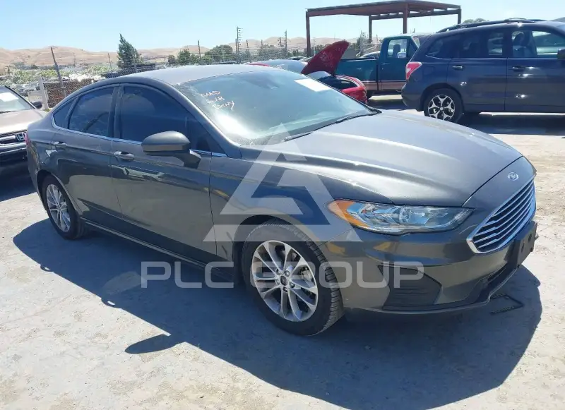 2019 Ford FUSION фото