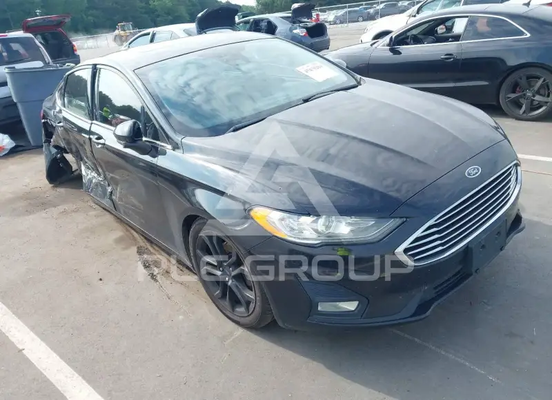 2019 Ford FUSION фото