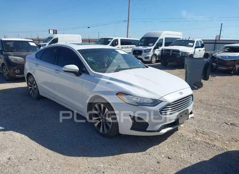 2019 Ford FUSION фото