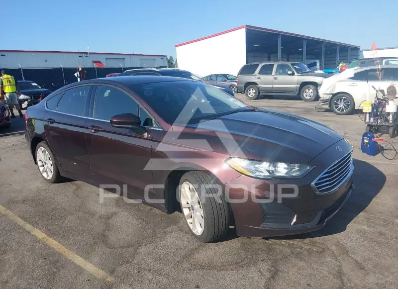2019 Ford FUSION фото