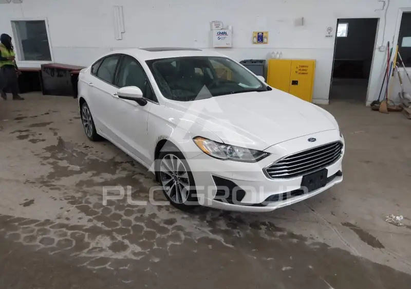 2019 Ford FUSION фото