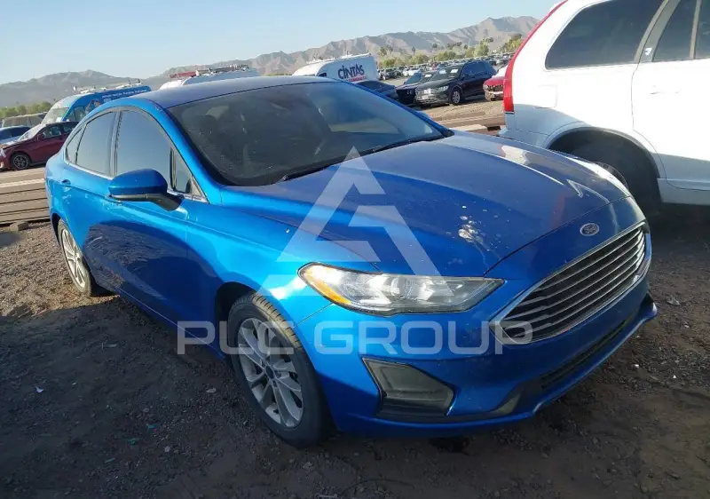 2019 Ford FUSION фото