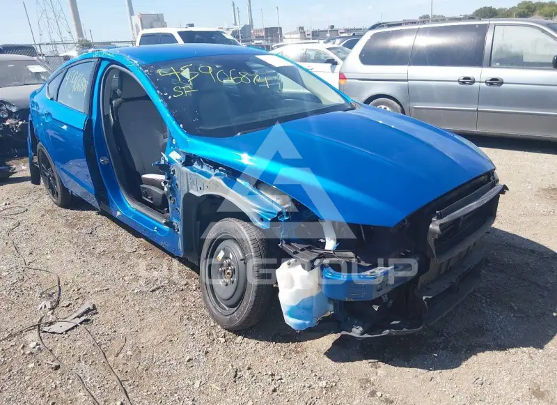 2019 Ford FUSION photo