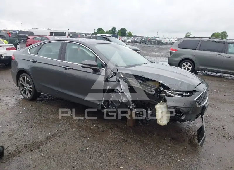 2019 Ford FUSION фото