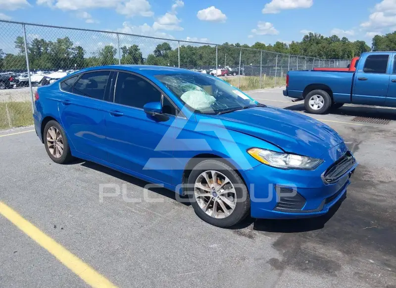 2019 Ford FUSION фото