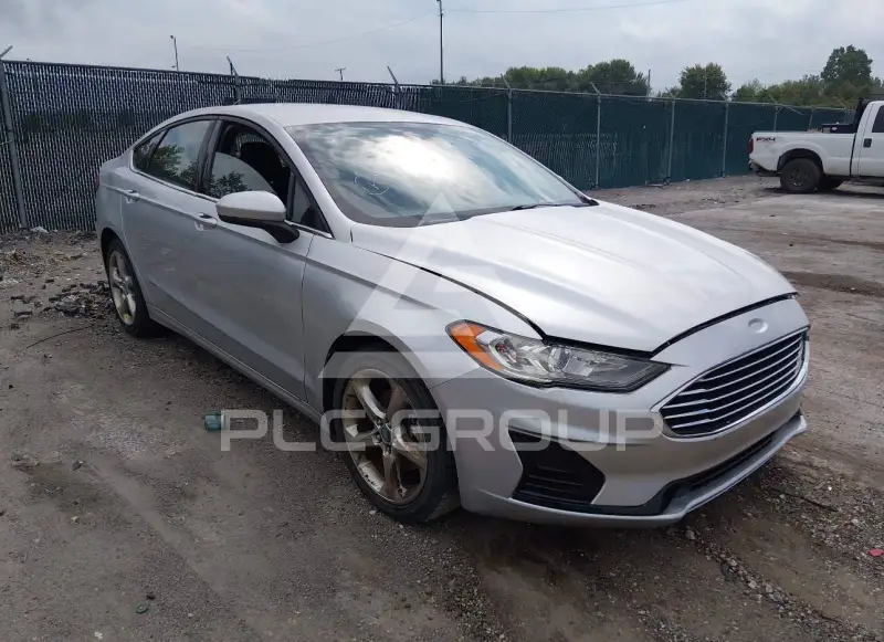 2019 Ford FUSION фото