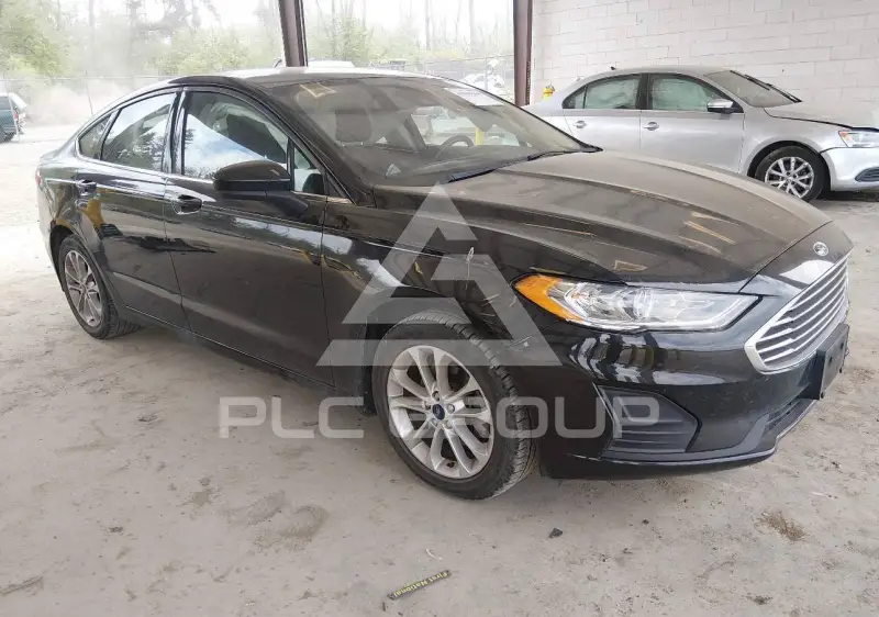 2019 Ford FUSION фото