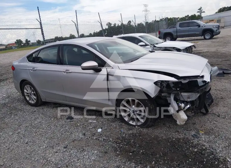 2019 Ford FUSION фото