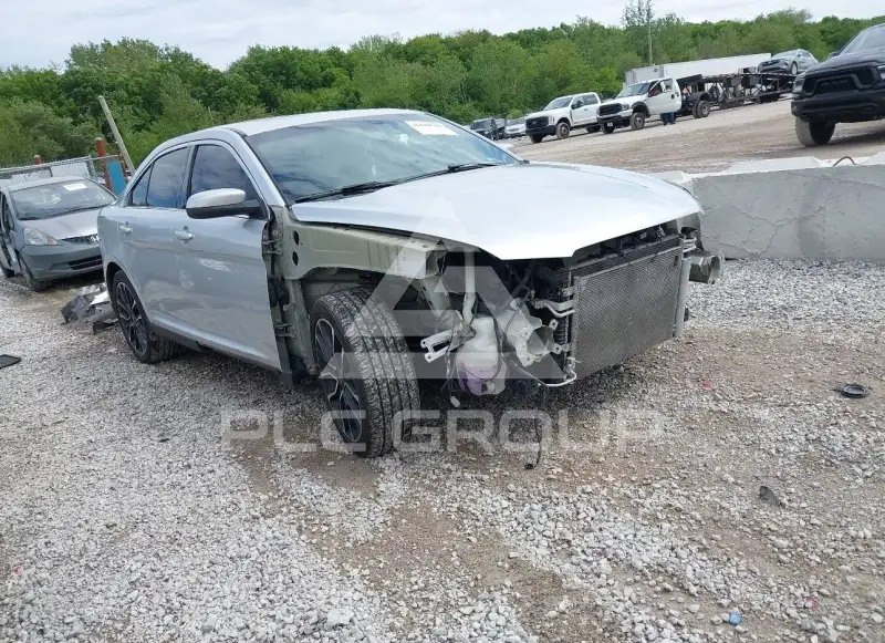 2019 Ford TAURUS фото
