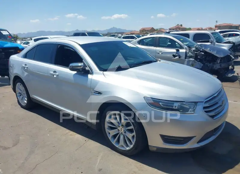 2019 Ford TAURUS photo