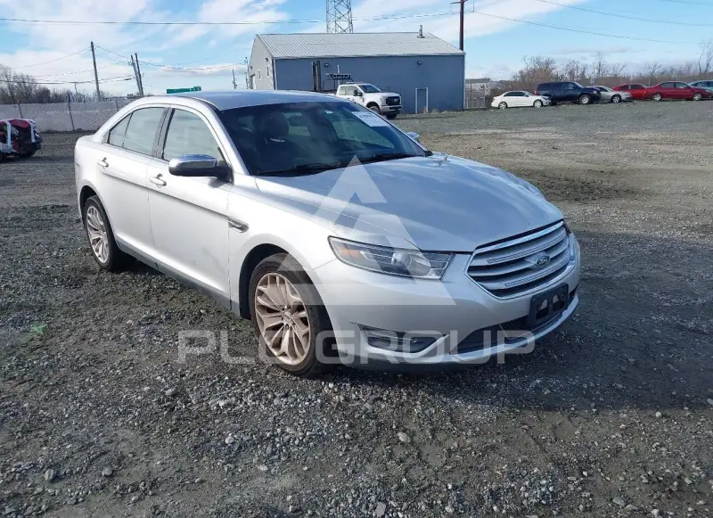 2019 Ford TAURUS фото