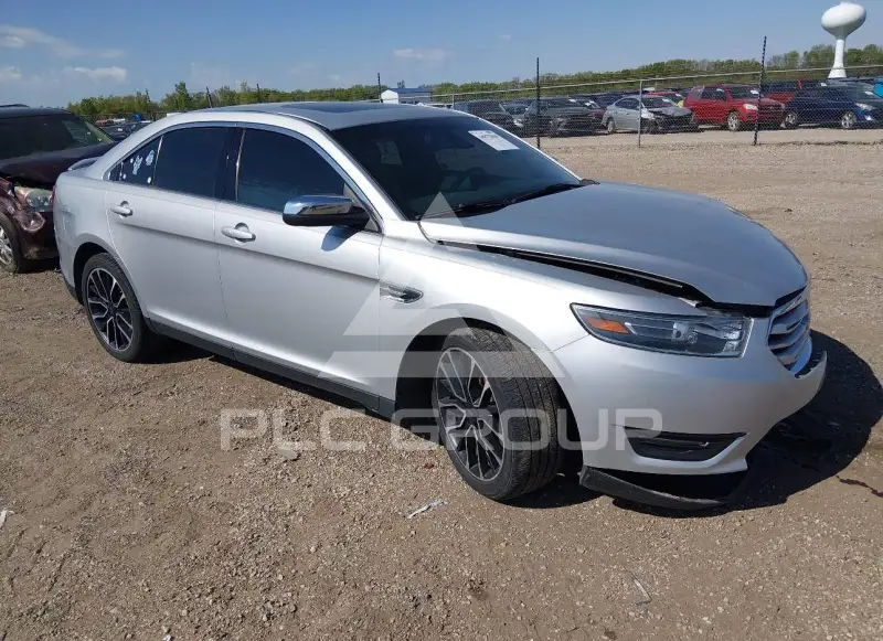 2019 Ford TAURUS photo