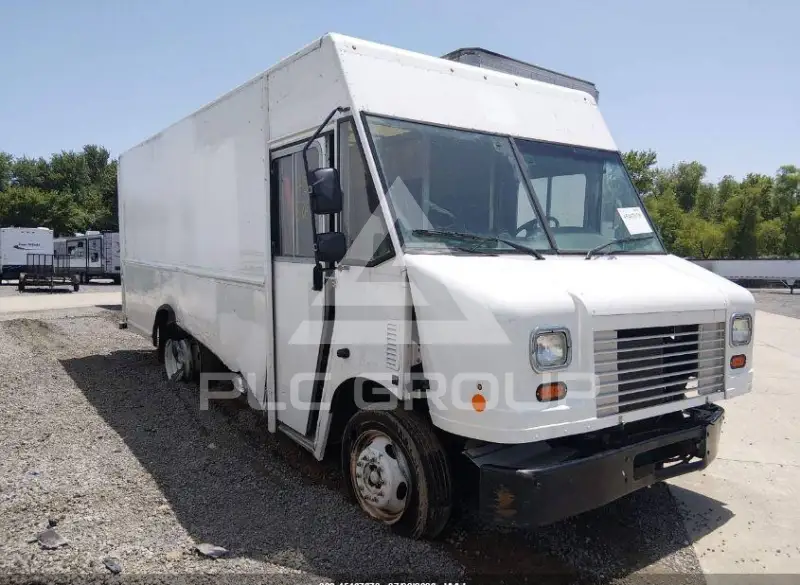 2019 Ford F-590 фото