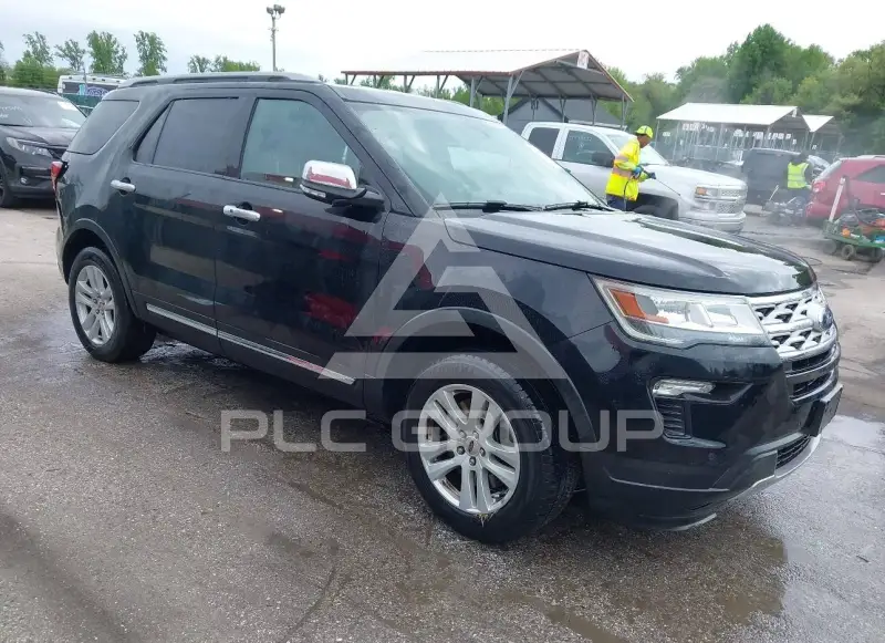 2019 Ford EXPLORER фото