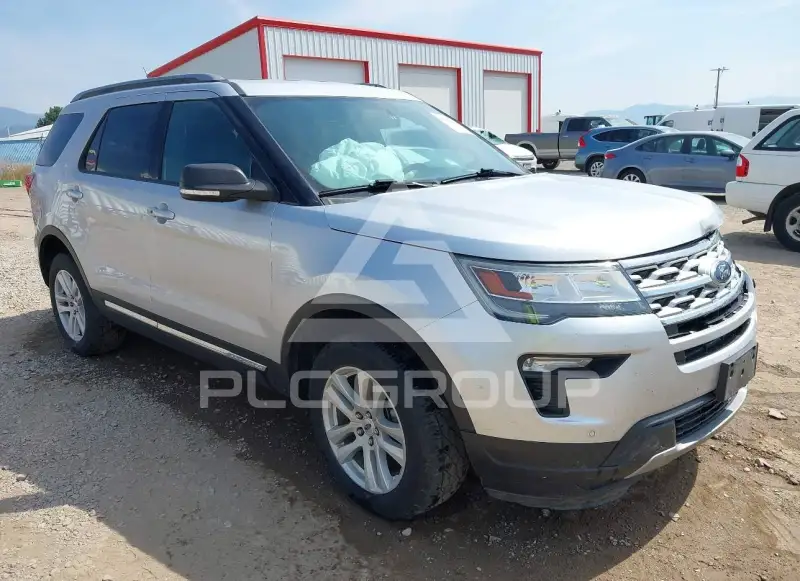 2019 Ford EXPLORER фото