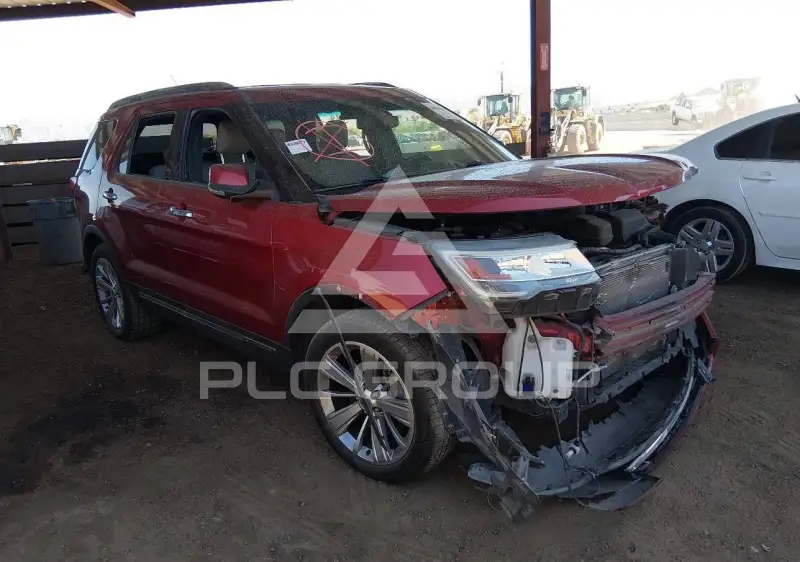 2019 Ford EXPLORER photo