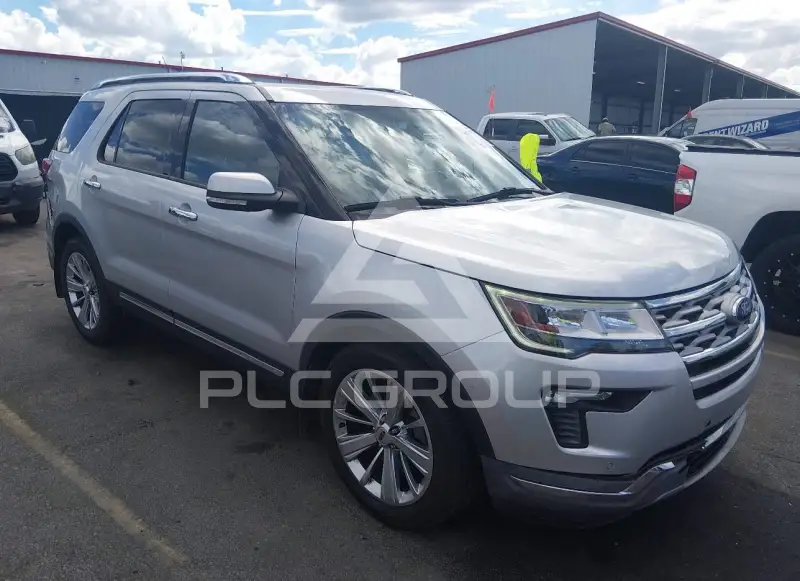 2019 Ford EXPLORER фото